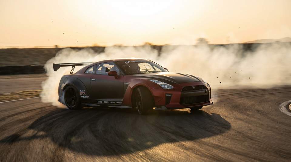 呦呦视频视频：GTR漂移视频